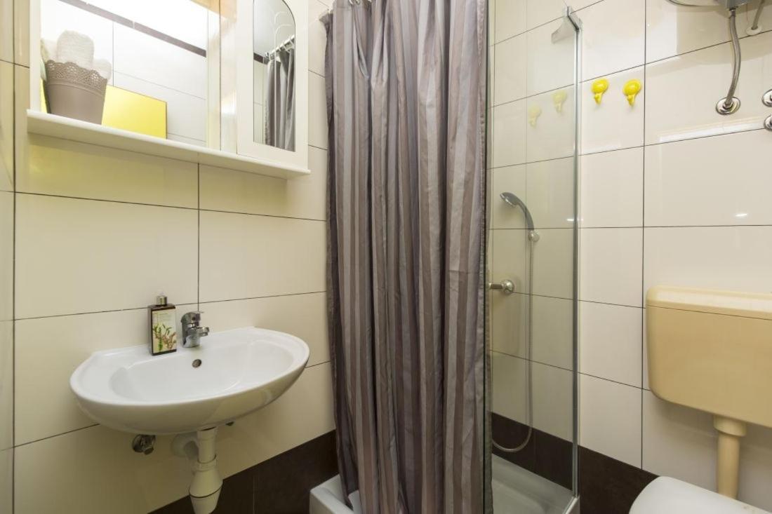 Apartments With Wifi Rabac, Labin - 17261 Екстериор снимка