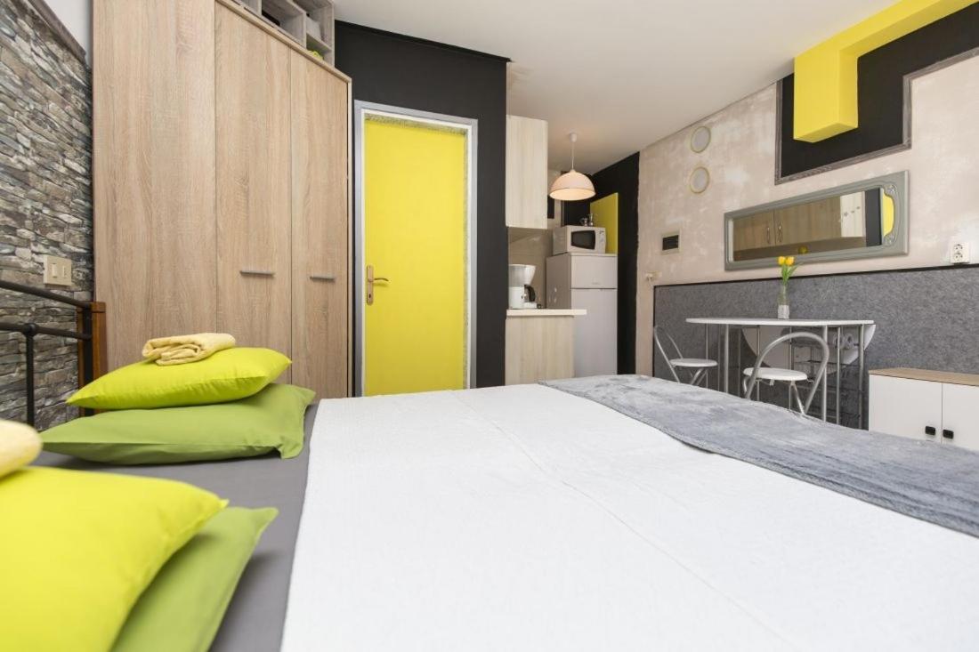Apartments With Wifi Rabac, Labin - 17261 Стая снимка